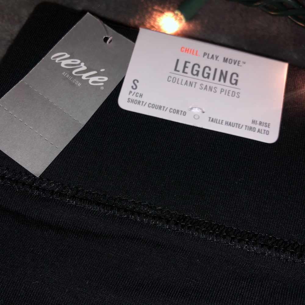 !! SALE !! BNWT Aerie Black Leggings